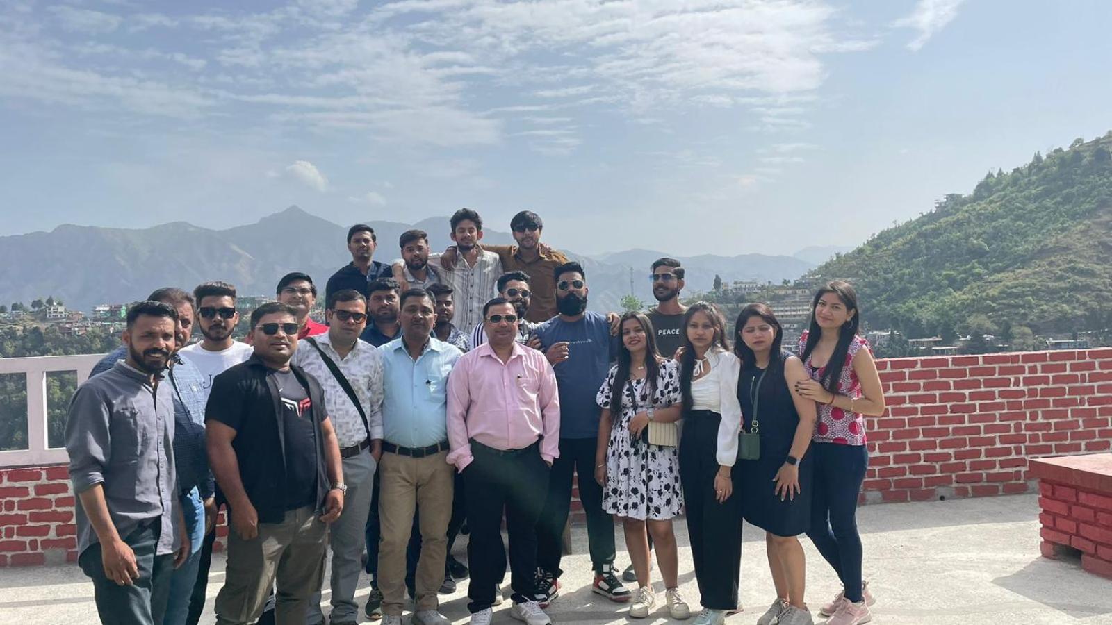 The Himalaya Retreat Resort, Experience Nature In The Lap Of Himalayas Массури Экстерьер фото